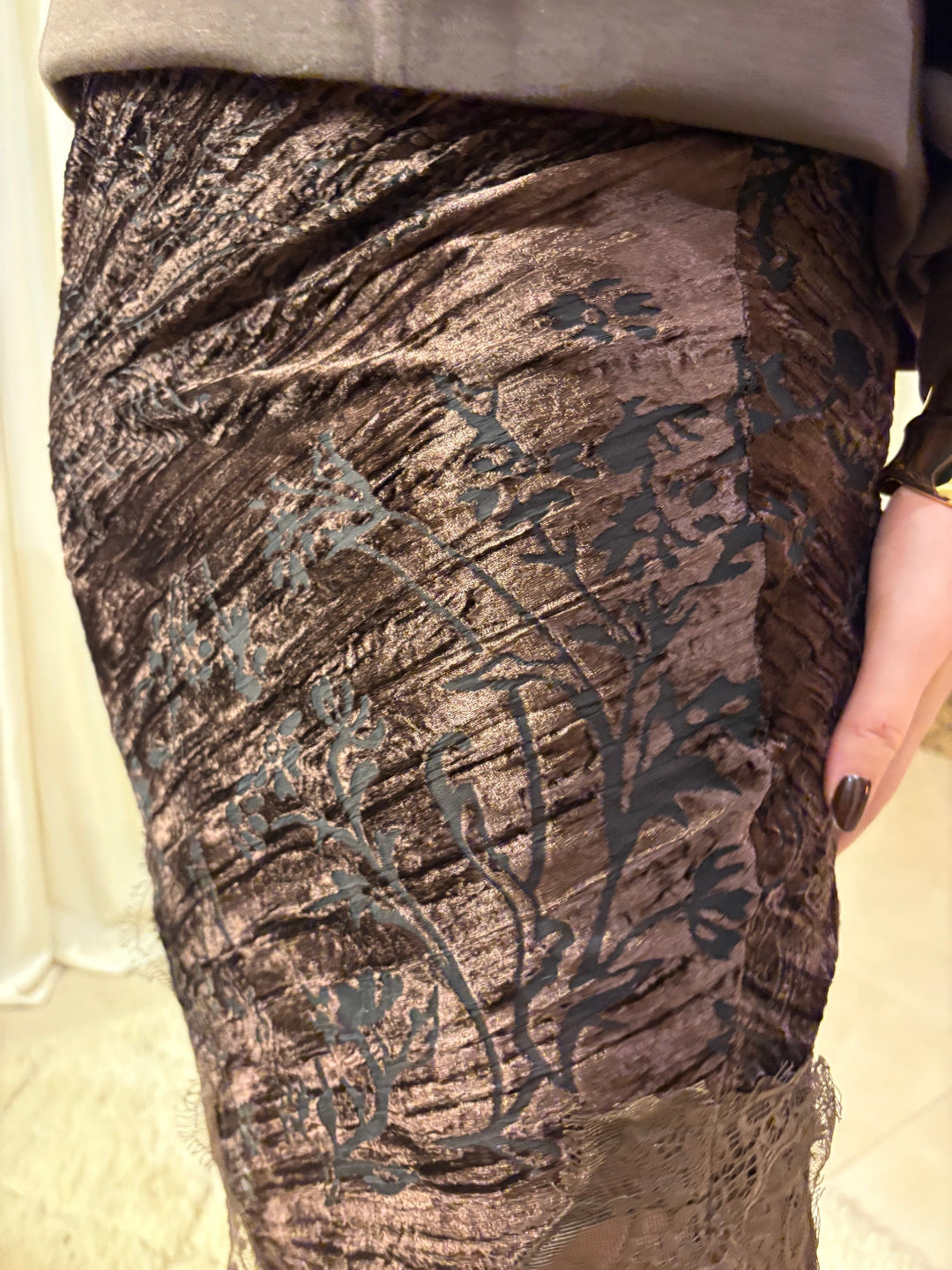 Jupe velour et dentelle