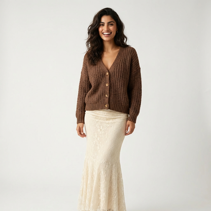 Ensemble Jupe en Dentelle / Cardigan en Maille