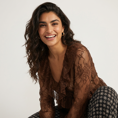 Ensemble Top Dentelle Froufrou / Pantalon Damier en Soie