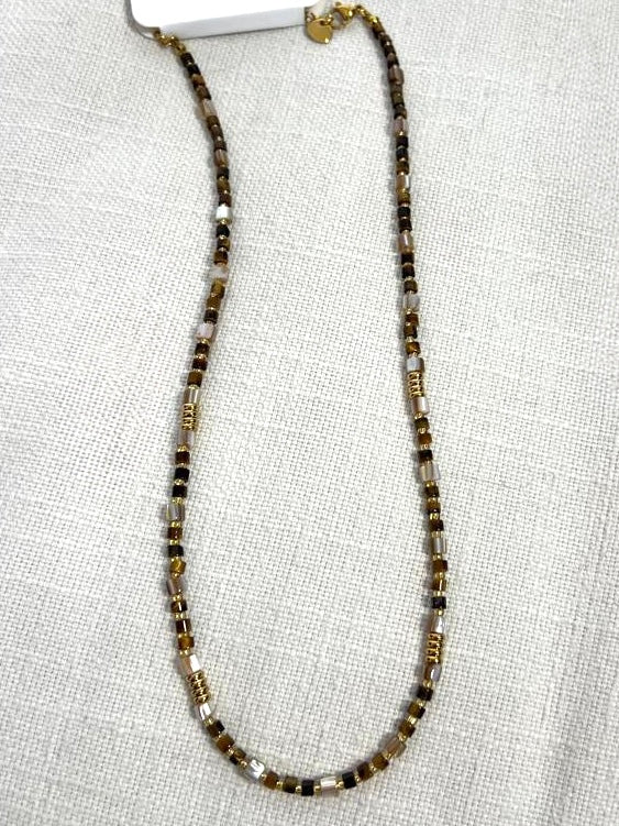 Collier Perles fines